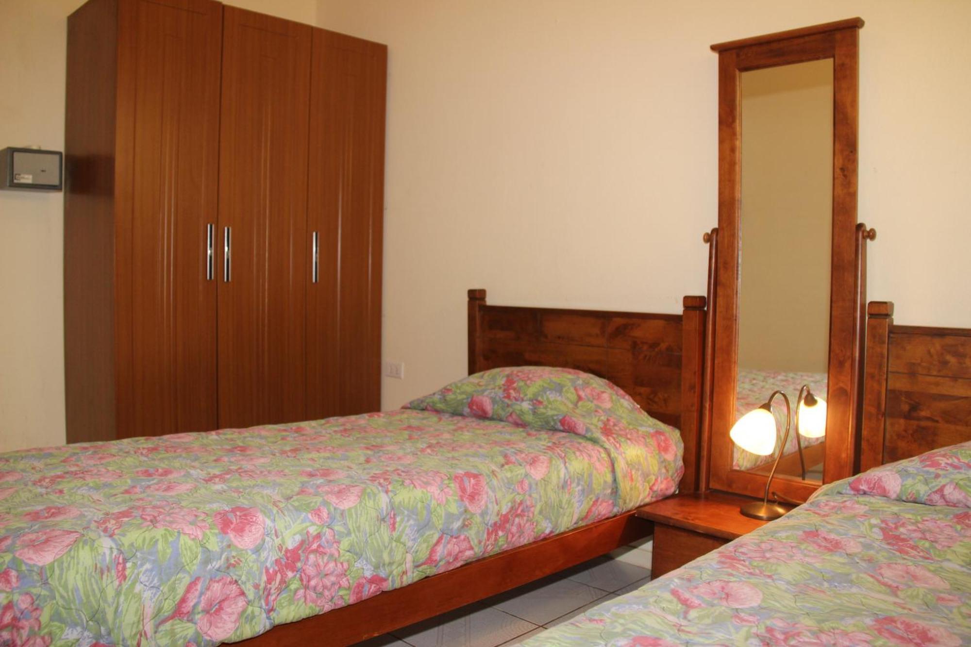 Camacuri Apartments Oranjestad Habitación foto